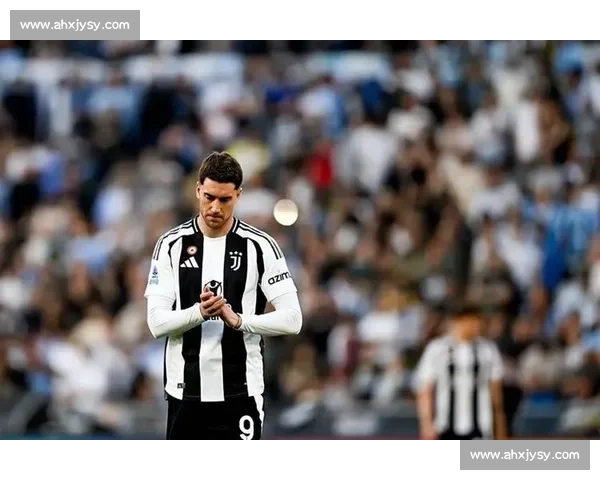 尤文夏窗 12 人清洗风暴:图多尔重建倒计时,弗拉霍维奇赴米兰,双星转会告吹